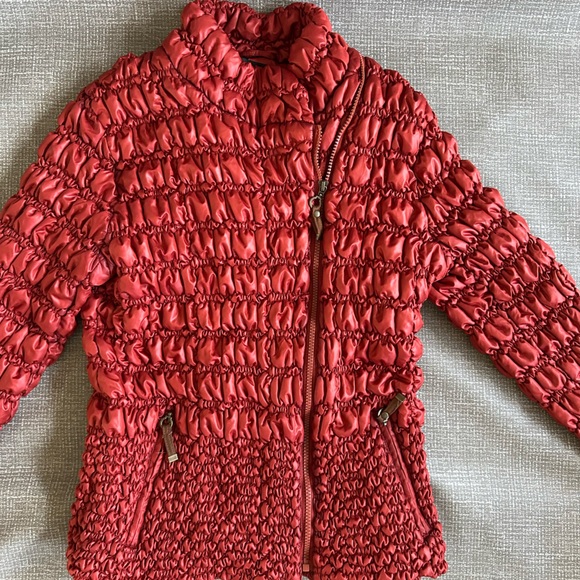 Tribal Women’s Textured Fitted Puffer Jacket – Red – Size L Stretch - Picture 4 of 15